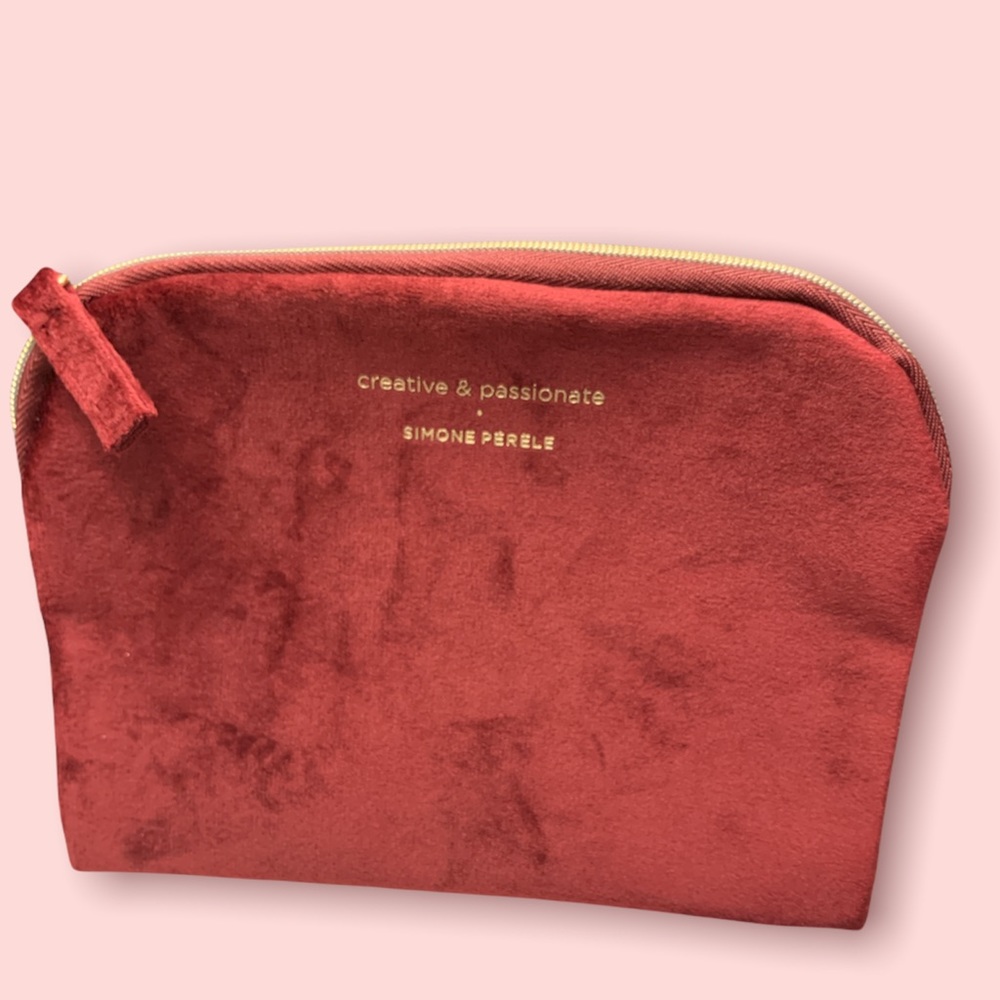 Simone Péréle velvet make up pouch